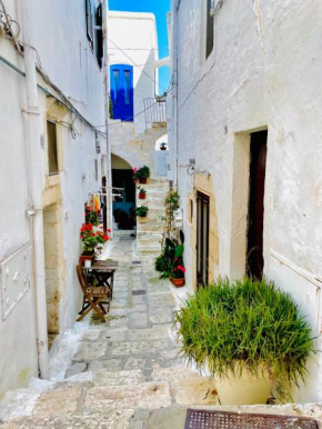 WHITE STONE- La nicchia